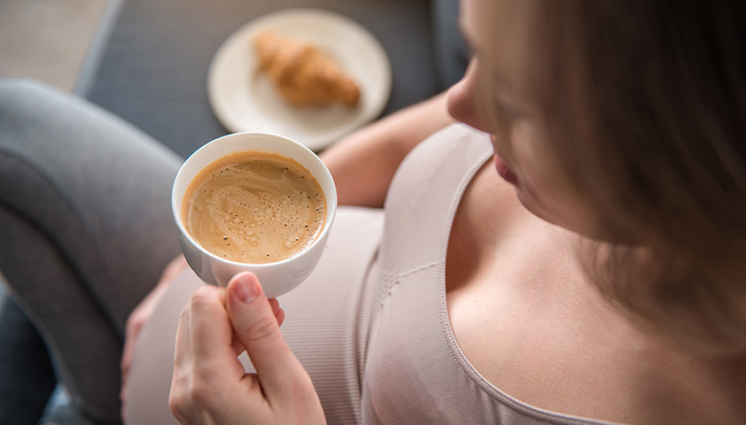 6 альтернативных напитков без кофе для беременных женщин