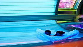 Можно ли при месячных ходить в солярий